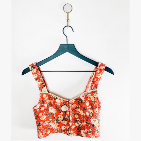 Urban Outfitters Tops - Urban outfitters cropped floral tank top medium